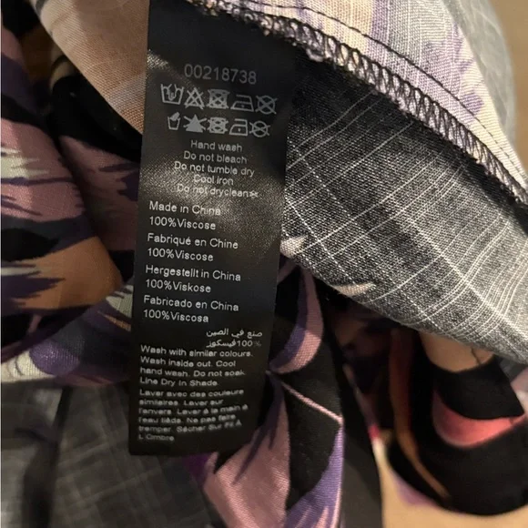 City Chic Skye Off Shoulder Print Maxi Dress - black size 14 - Picture 14 of 14